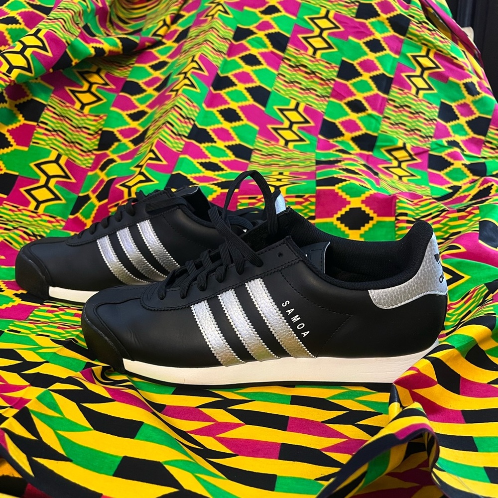 Adidas Sanoma Shoe Unisex Black W/Silver accents and white sole